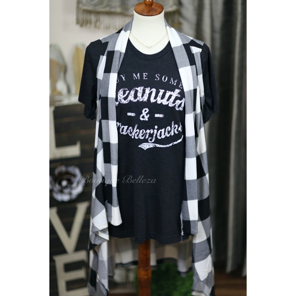 Black and White Buffalo Print Longline Vest - Picture 6 of 8